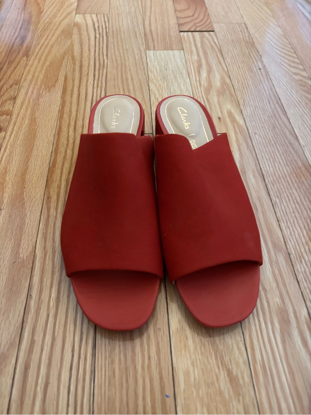 Clarks Red Open-Toe Slide Mules - Picture 2 of 4